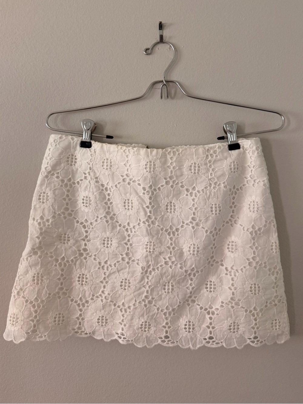 Lilly Pulitzer White Floral Eyelet Mini Skirt with Scalloped Hem